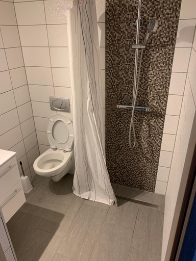 Others 3, Beregi Apartman, Tiszaújváros