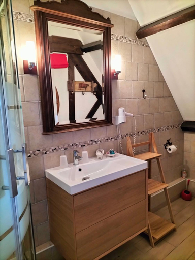 Bathroom 2, Chambres d'Hotes Le Grismoustier, Seine-Maritime