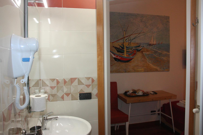 Bathroom 2, B&B Hospital, Catanzaro