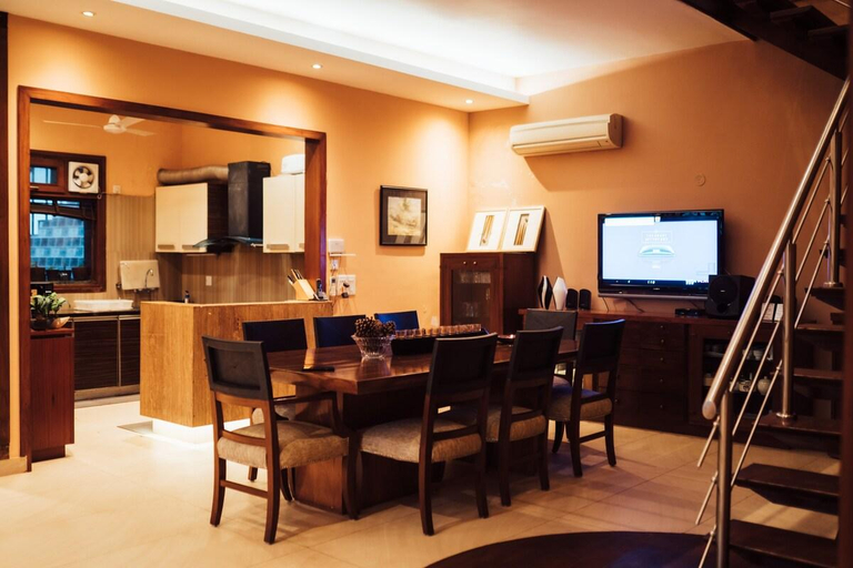 Others 4, Ambaram 4BR Villa with Large Lawn, a Jumbo Jacuzzi, Solan