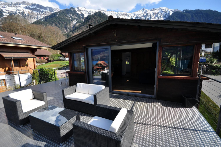 Others 5, Lake View Chalet, Interlaken