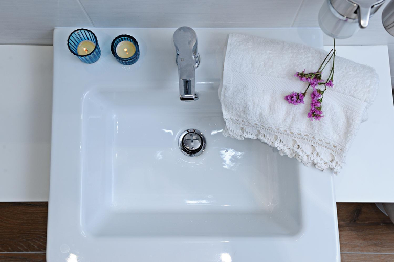 Bathroom 2, Atticobianco B&B, Cagliari