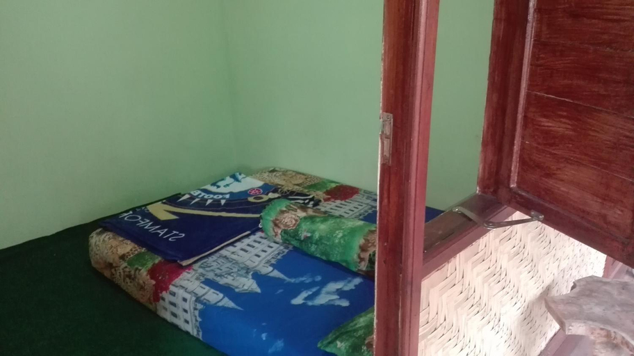 Bedroom 2, Ijen Miners Homestay, Banyuwangi