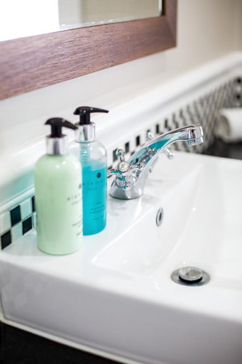 Bathroom 8