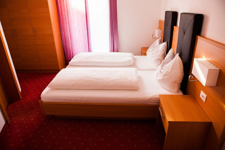 Bedroom 2, Gasthaus Abram, Bolzano