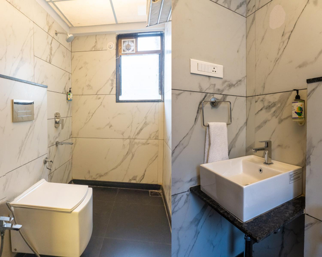 Bathroom 3, Itsy Hotels Blossom – Viman Nagar, Pune