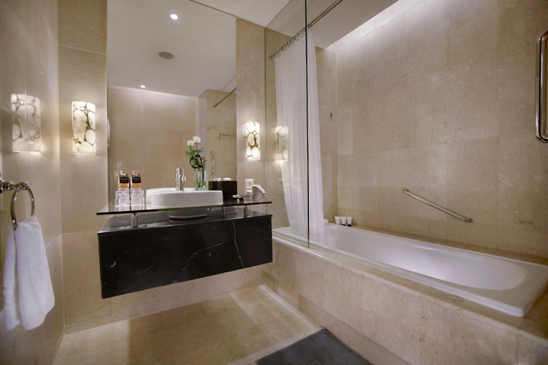 Bathroom 20