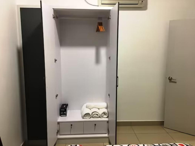 Others 3, #A14-05 Homestay@Menara Hartamas (1-4pax) #Cowidea, Johor Bahru