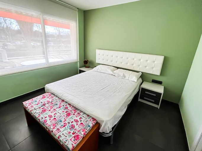 Bedroom 2, Apto a 5 min de la playa, Platja d'Aro, Girona