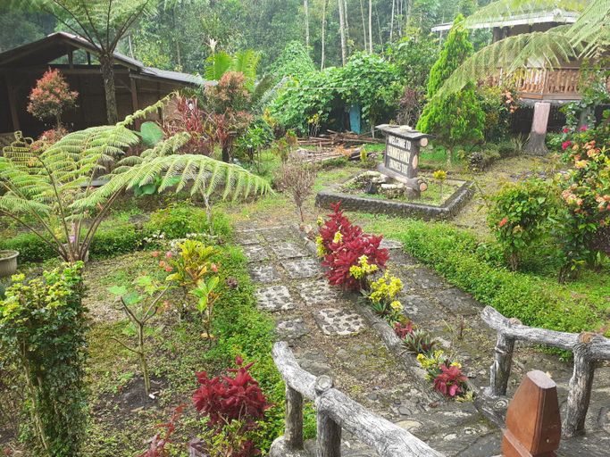 Others 2, Ijen Miners Homestay, Banyuwangi