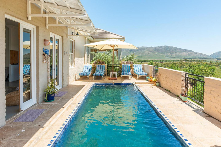 Sport & Beauty 2, Guinevere Guest Farm, Cape Winelands