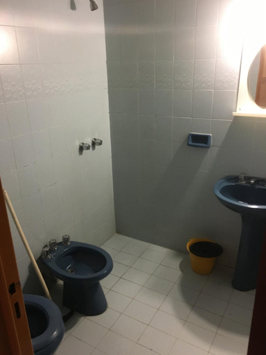 Bathroom 2, Hotel Condor, Distrito Federal