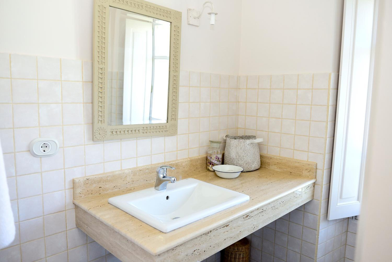 Bathroom 4, Hotel Rural El Solar del Mazo, Cantabria