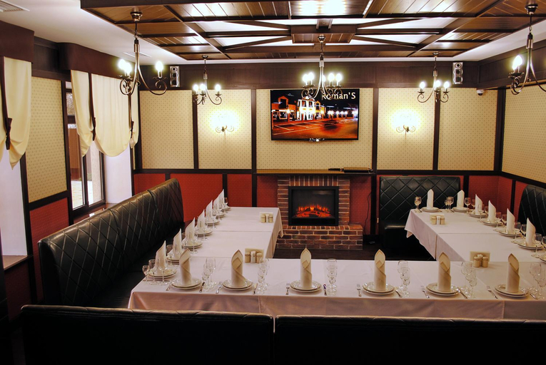Food & Drinks 5, Hotel Restaurant Complex Roman'S, Boryspil's'ka