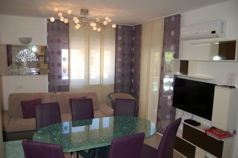 Others 5, Apartmani FAMILY, Sveti Filip i Jakov