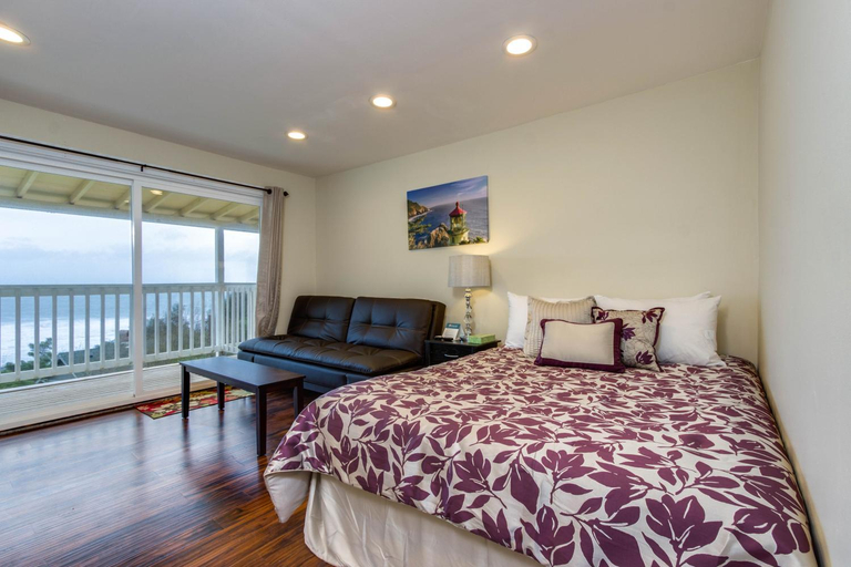 Bedroom 8