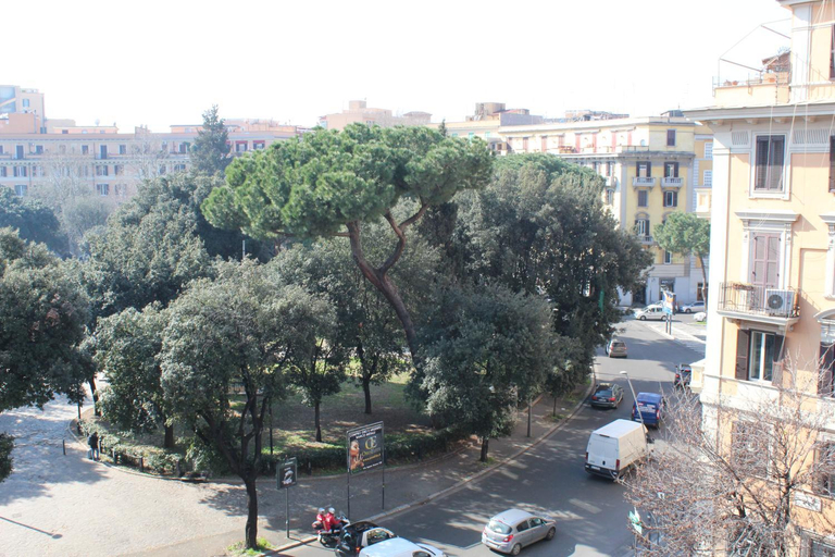 Others 3, Home 57 Relais, Rome