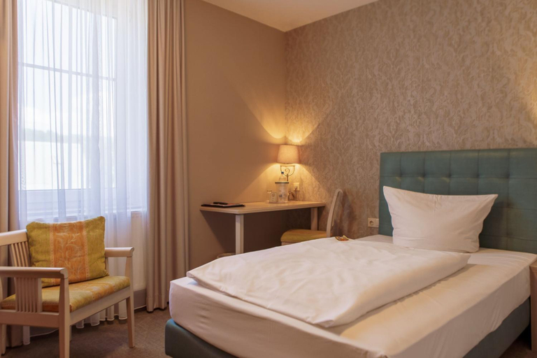 Bedroom 2, Hotel Ettrich & Elbresort Rathen, Sächsische Schweiz-Osterzgebirge
