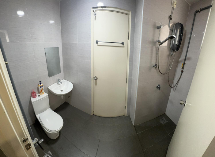 Bathroom 6