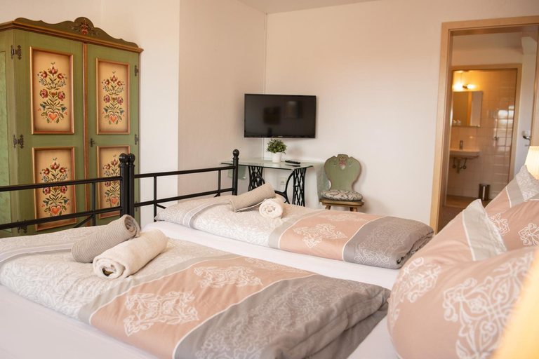 Bedroom 2, Landgasthof Nuchel, Ostholstein