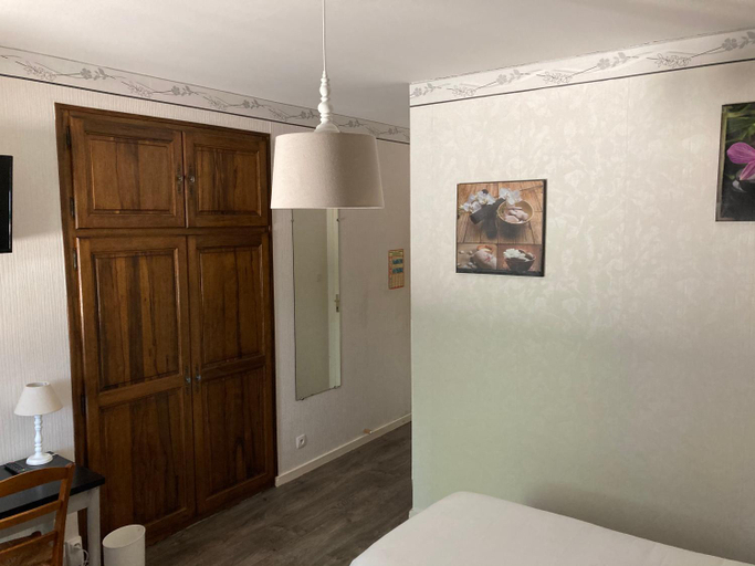 Bedroom 3, Hotel D'Albion, Vaucluse