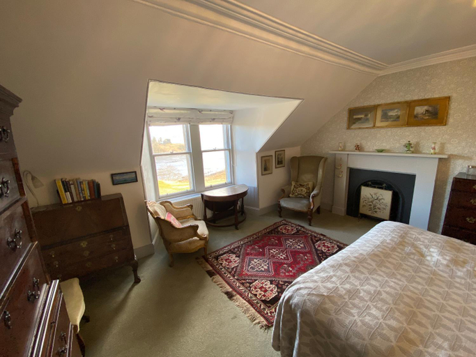 Bedroom 2, Glenaros Lodge, Argyll and Bute