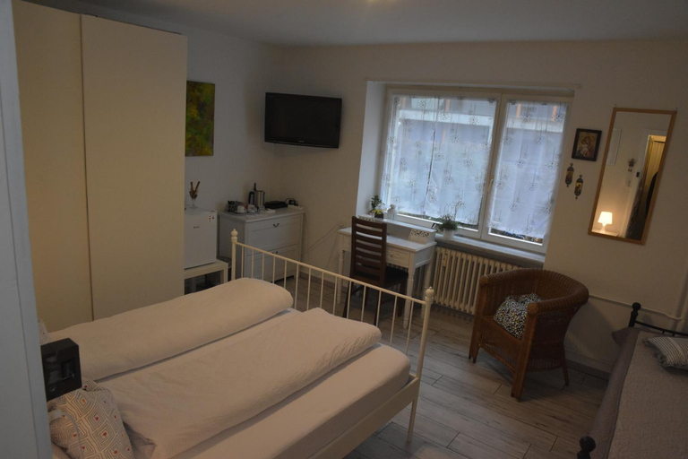 Bedroom 12