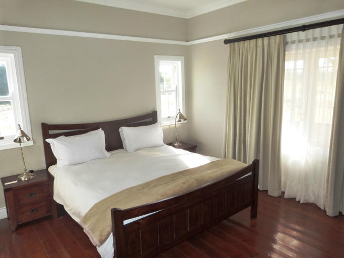 Bedroom 18
