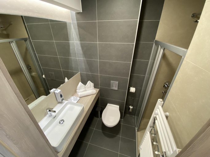 Bathroom, MAGNOLIA Room & Spa - ADULTS ONLY, Balatonfüred