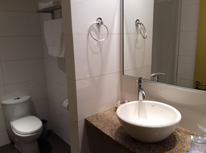 Bathroom 3, Hotel Patagonia Insular, Chiloé