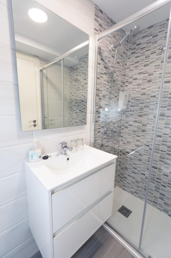 Bathroom 2, Hostal Viena, Soria