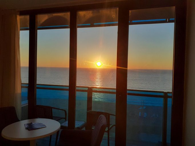 Others 5, Only Front Sea View, No Side View, Wonderful Panorama, High Floor, Location Guarantee, Batumi