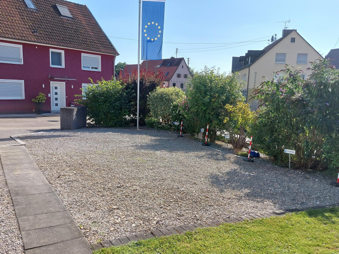 Others 3, Pension am Kirchberg, Augsburg