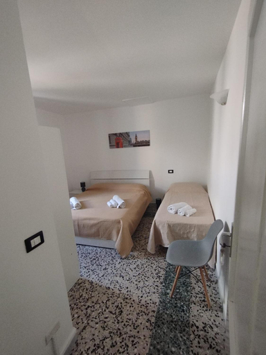 Others 4, B&B Sentiero Italia, Potenza