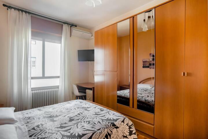 Bedroom 2, Rozzano Humanitas Forum IEO, Milano