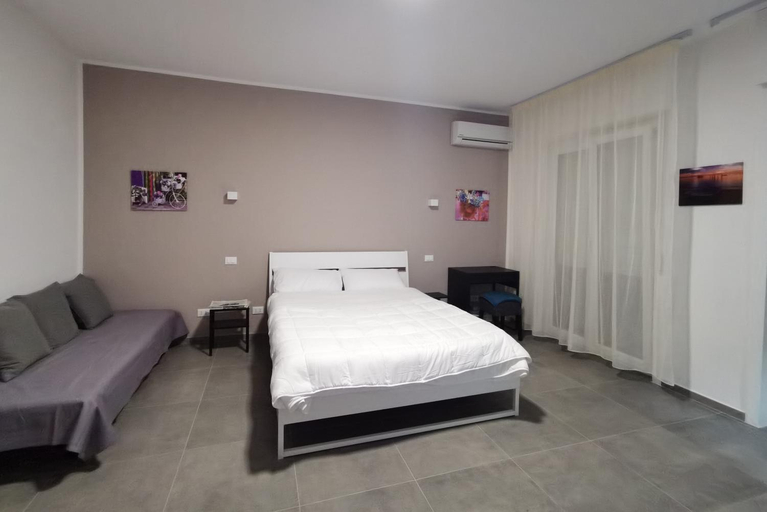 Others 5, CESARE ROOMS, Palermo