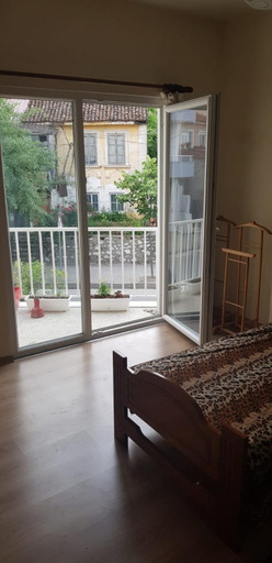 Hill View 7 Apartments, Pogradecit