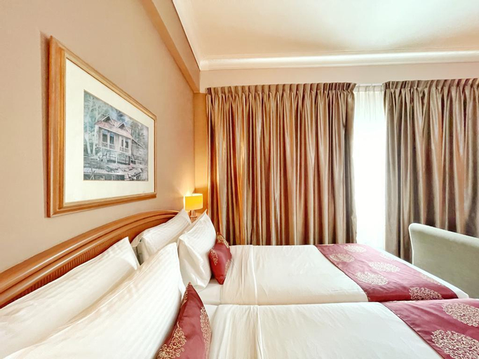Bedroom 13