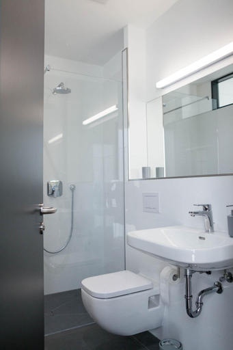 Bathroom 5, Pension Stadtrandzimmer, Nordwestmecklenburg
