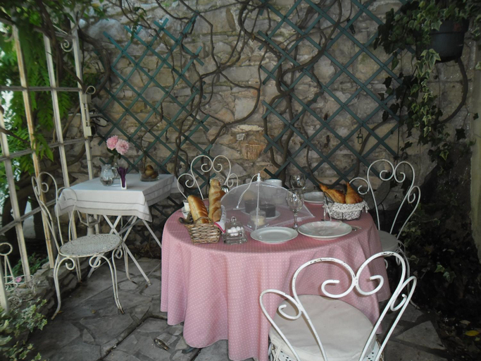 Others 2, Le Clos d'Isabelle, Hérault