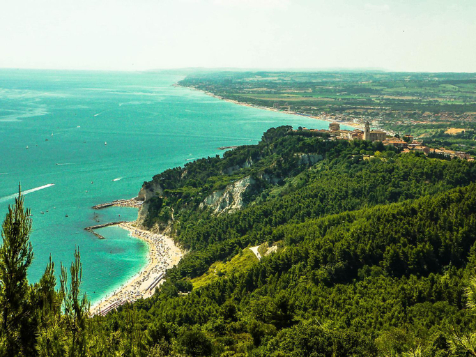 Others 4, Velia Mare, Ancona