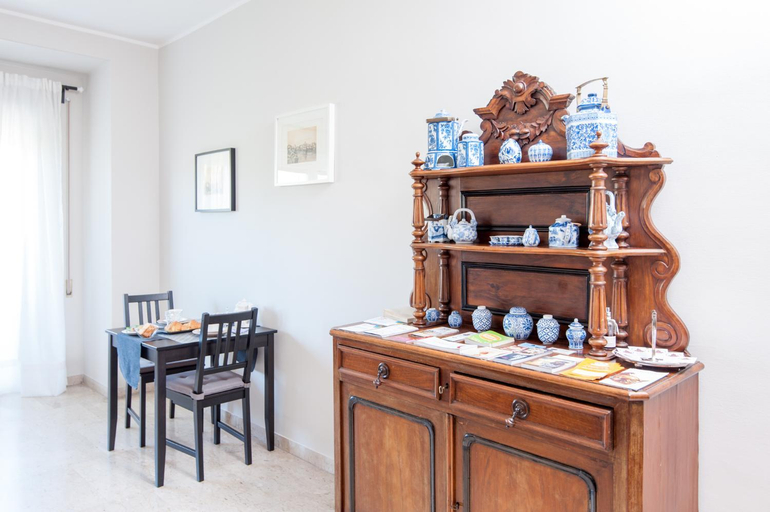 Food & Drinks 5, La Lanterna Di San Pietro, Rome
