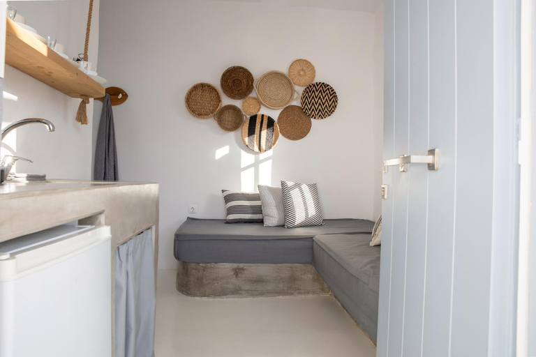 Bathroom 3, 8 Keys Residence, South Aegean