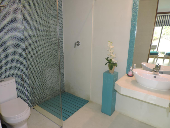 Bathroom 2, Binnacle Negombo, Negombo