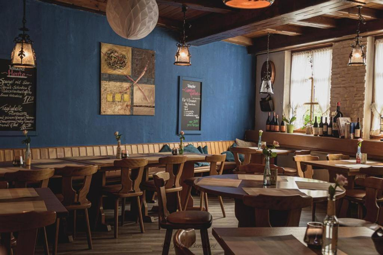 Food & Drinks 4, Weingut und Gastehaus Vongerichten, Südliche Weinstraße