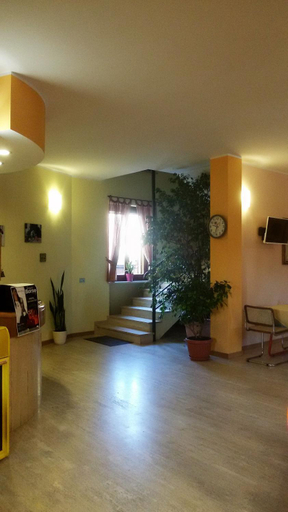 Others 5, CerrutiHotel, Vercelli