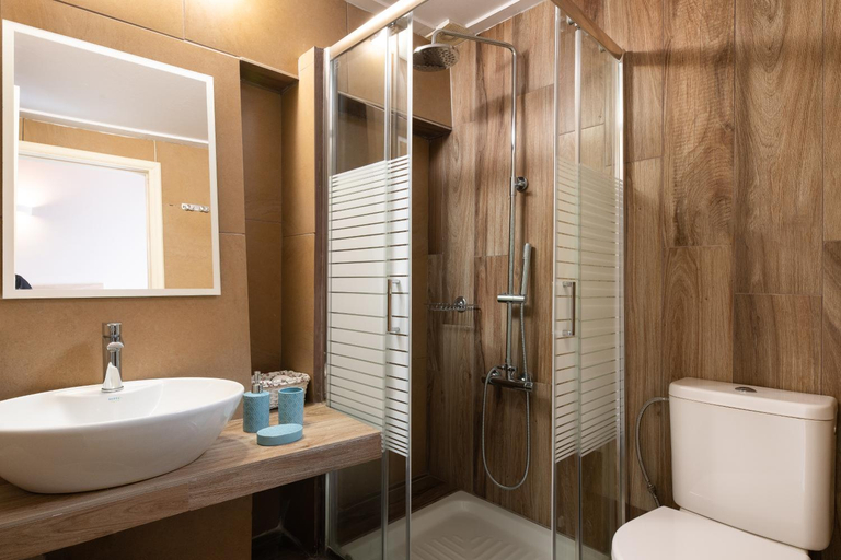 Bathroom 2, Niochori apartments 2, South Aegean