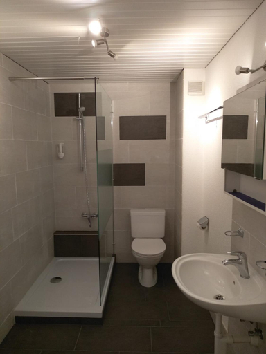 Bathroom 5