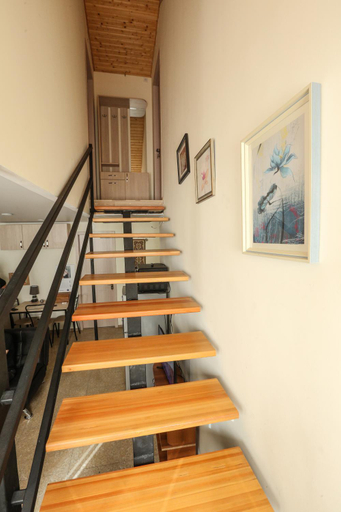 3, Dogona Apartment, Tbilisi