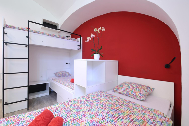 Others 5, Hostel Bedem, Karlovac